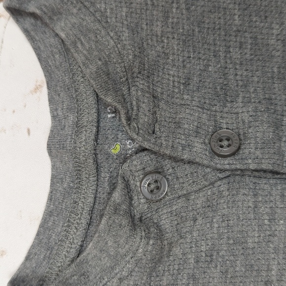 Jumping Beans Gray Henley Bodysuit 12M - Picture 2 of 6